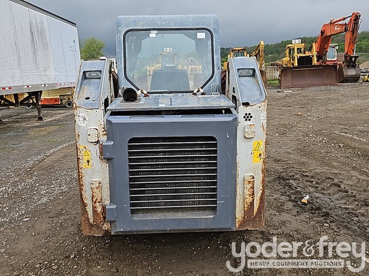 2018-takeuchi-tl8-image-22