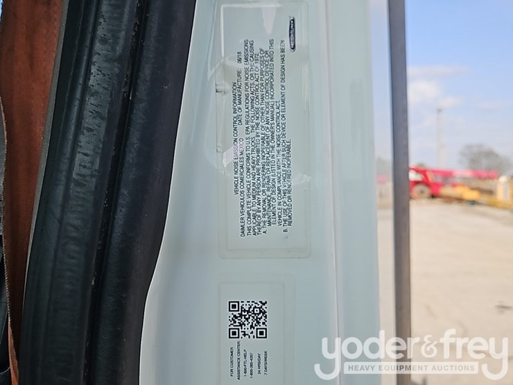 2019-freightliner-cascadia-125-image-39