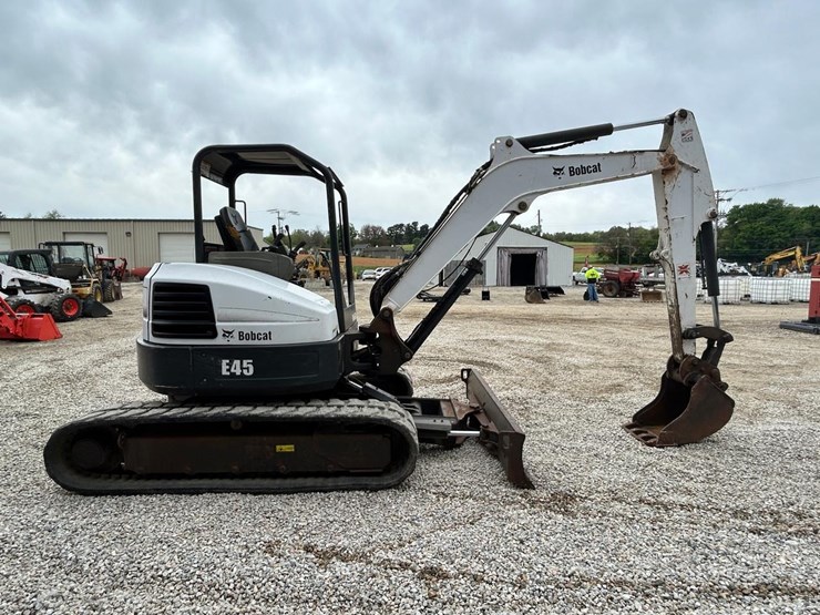 bobcat-e45-image-5