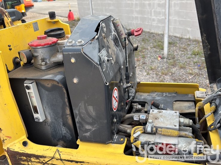 2018-bomag-bmp8500-image-23