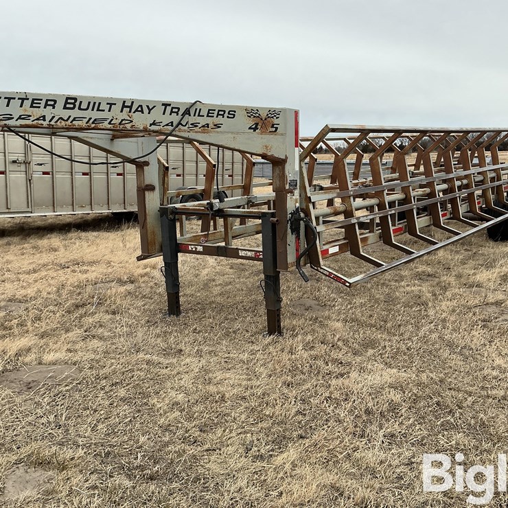 2011 Better Built 6N 12 Bale T/A Hay Trailer