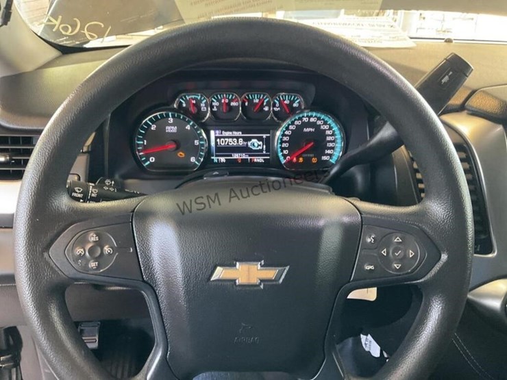 2018-chevrolet-tahoe-image-15