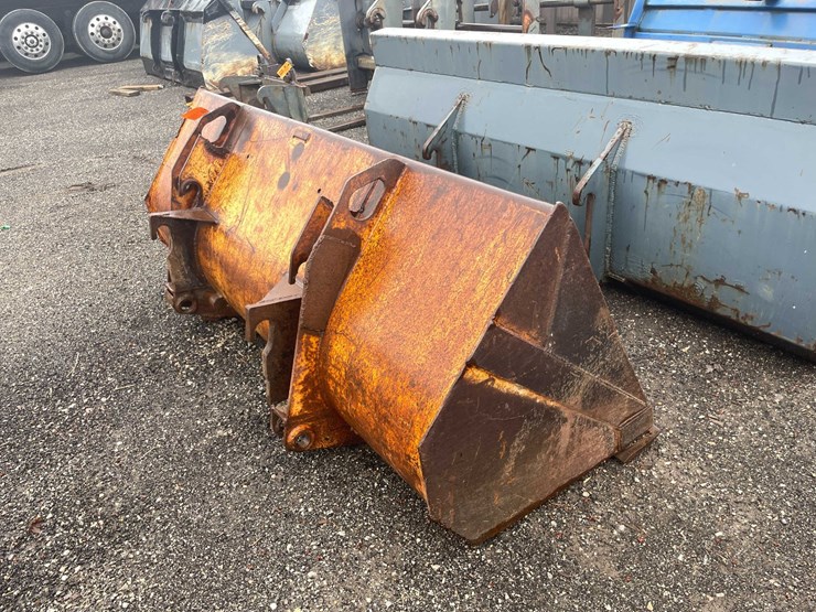 komatsu-wa70-image-4