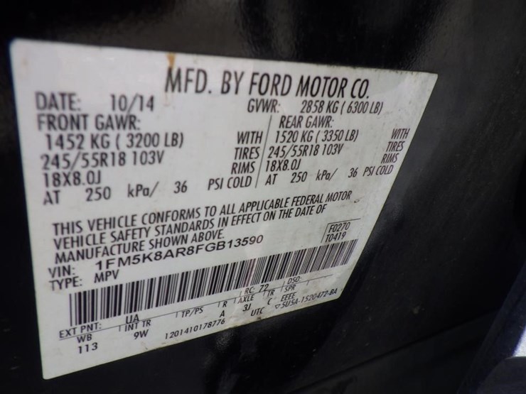 2015-ford-explorer-image-16