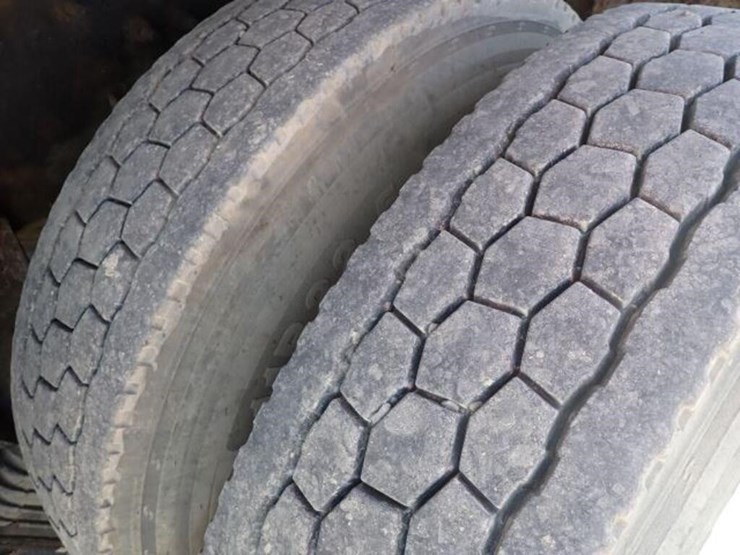 2012-caterpillar-ct660s-image-94