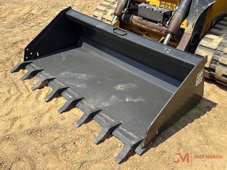 deere-331g-image-14