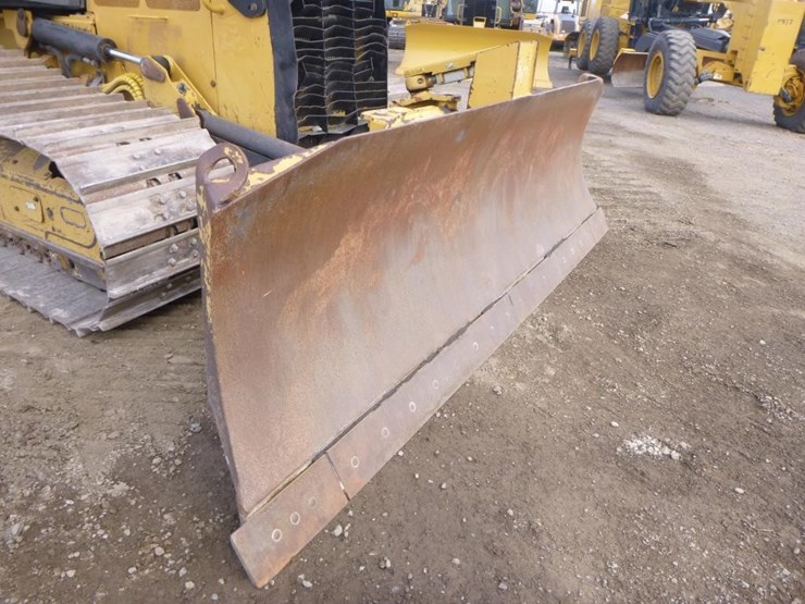 2015-caterpillar-d4k2-lgp-image-18