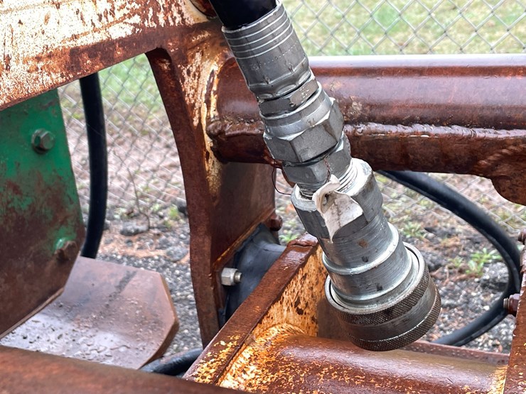 #5036-•-hydraulic-plate-compactor-attachment-image-4