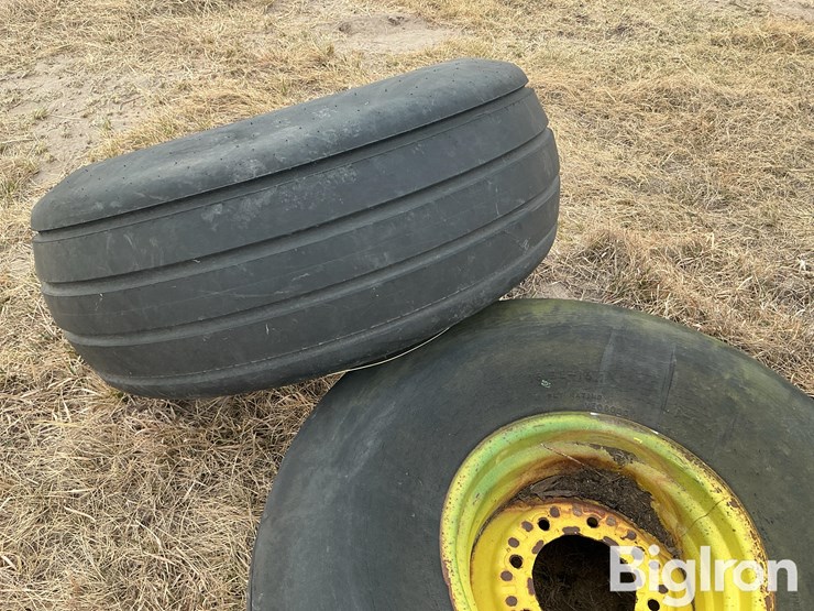 16.5l-16.1-tires-&-rims-image-16