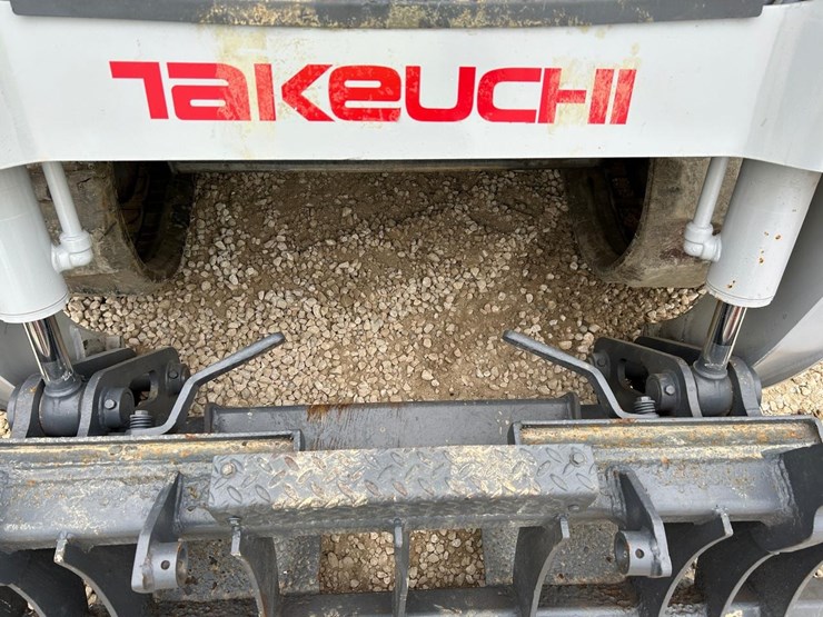 takeuchi-tl150-image-10