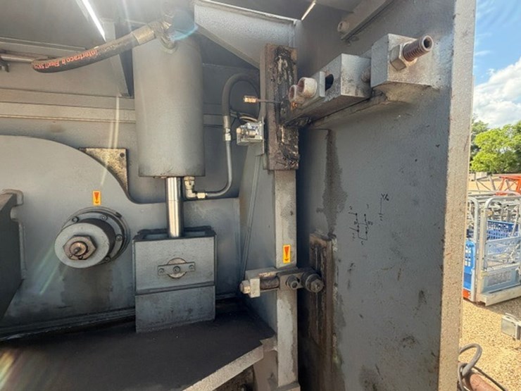#35613-•-atlantic-10-x-112-hyd-plate-shear-image-23