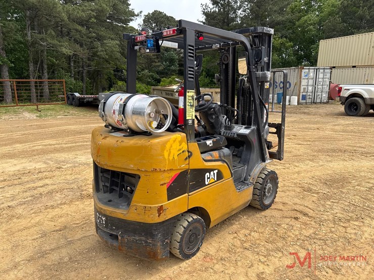 caterpillar-2c6000-image-2