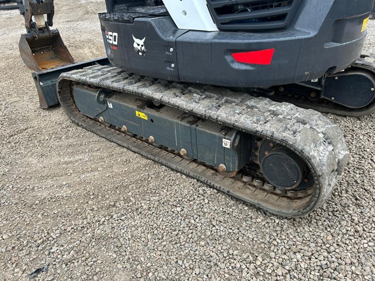 2022-bobcat-e50-image-16