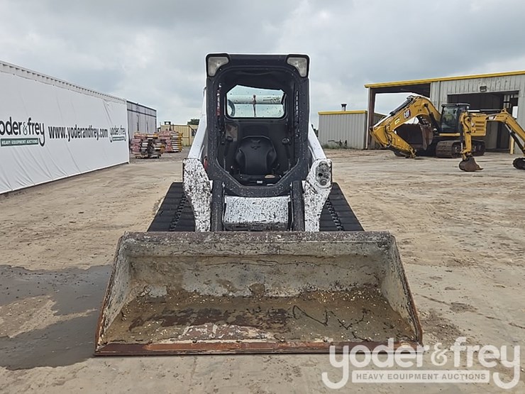 2016-bobcat-t750-image-8