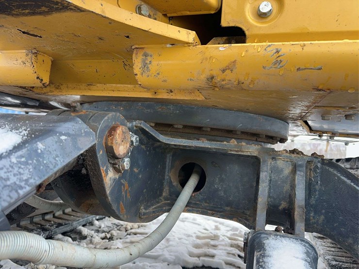 2022-deere-50g-image-26