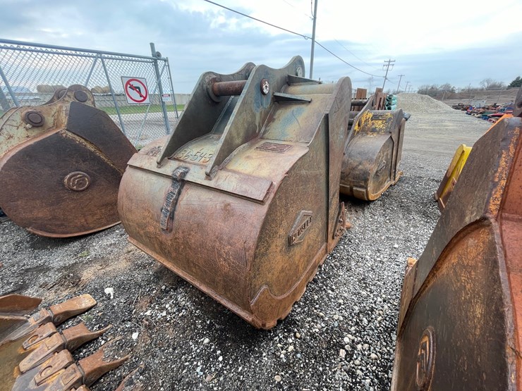 #5007-•-excavator-bucket-image-5