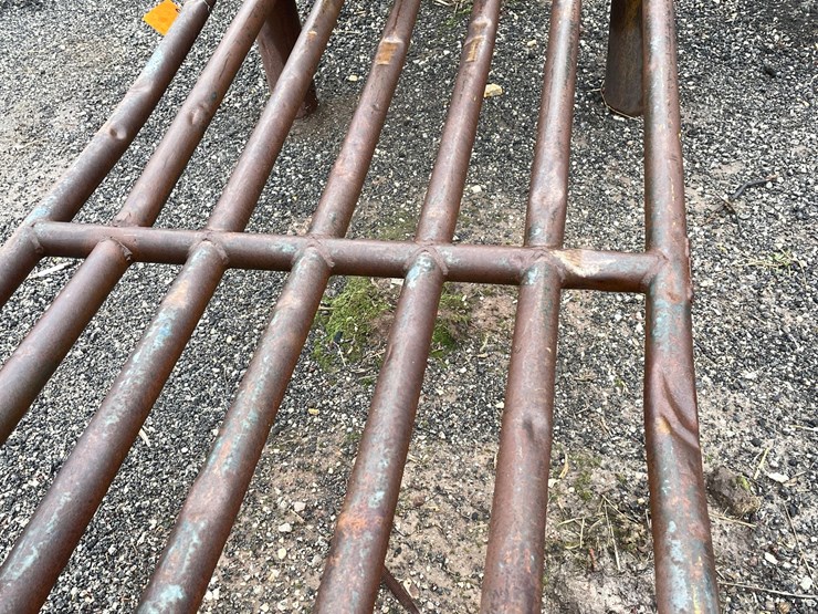#5073-•-heavy-duty-metal-rack-image-5