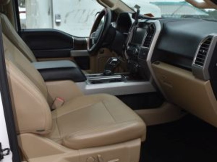 2015-ford-f150-image-14