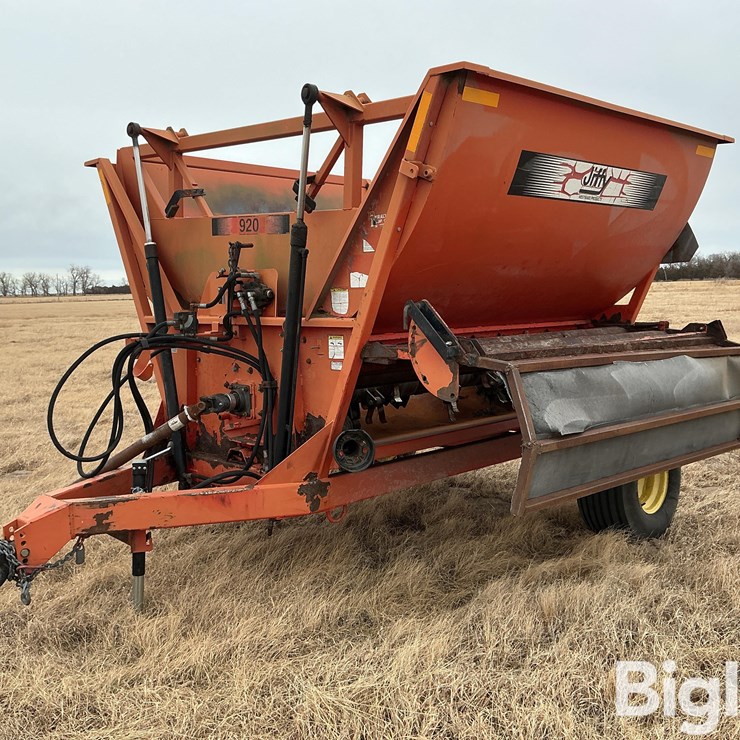 Westward 920 Bale Processor