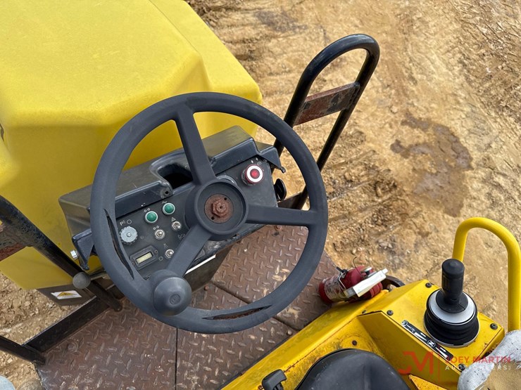2006-wacker-neuson-rd27-120-image-16