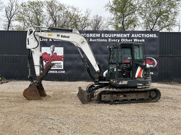 2018-bobcat-e85-image-1
