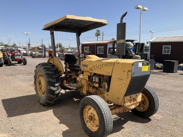 new-holland-345d-image-4