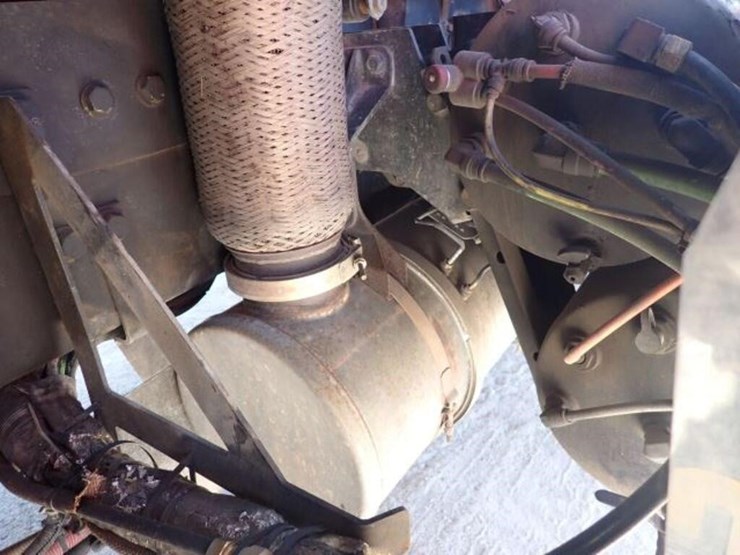 2012-caterpillar-ct660s-image-90