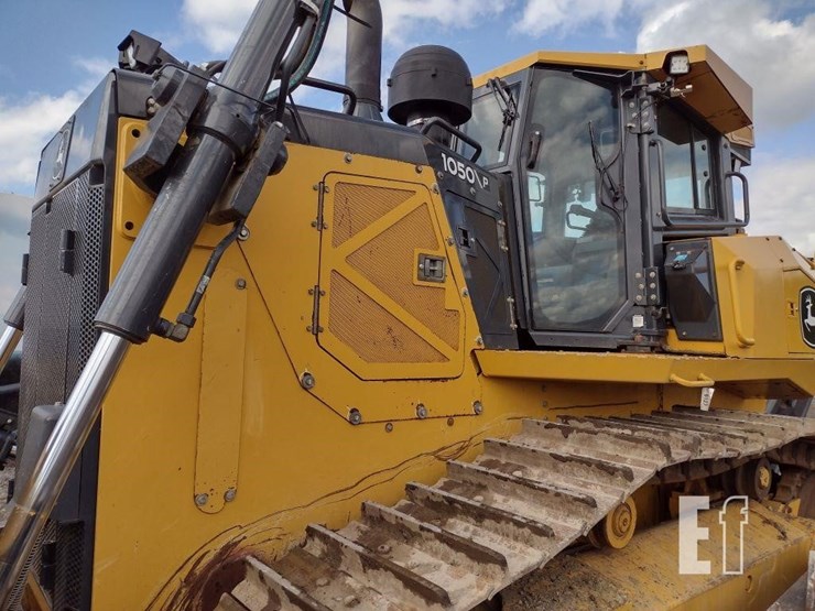 deere-1050-p-tier-image-19