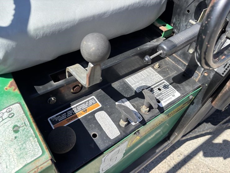 1994-cushman-turf-truckster-image-16