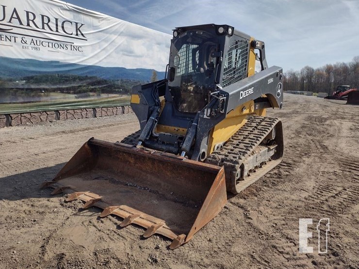 2023-deere-333g-image-30