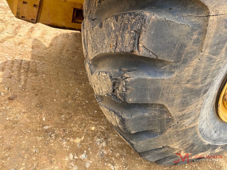 caterpillar-621f-image-19
