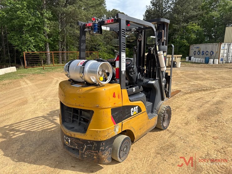caterpillar-2c6000-image-2