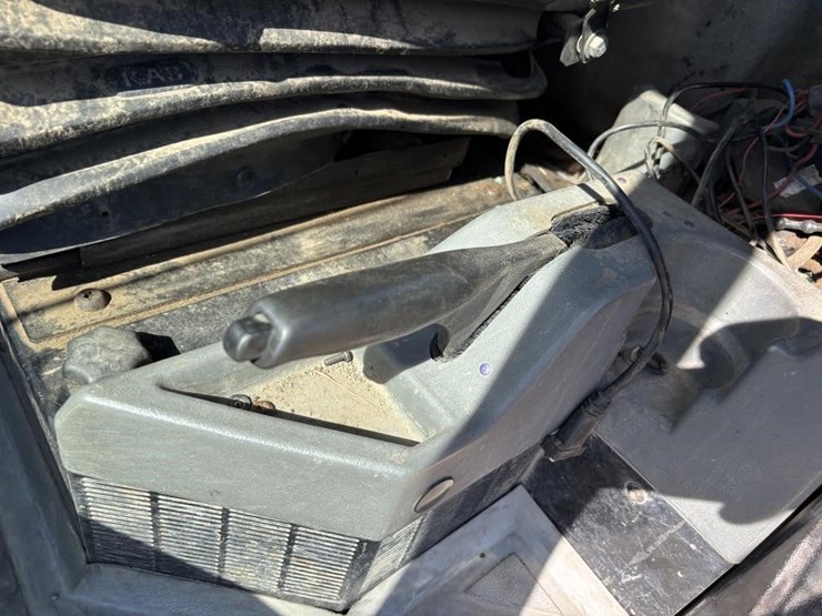 2005-caterpillar-it14g-image-39