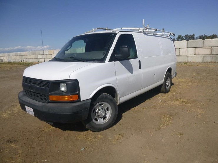 2016-chevrolet-2500-image-1