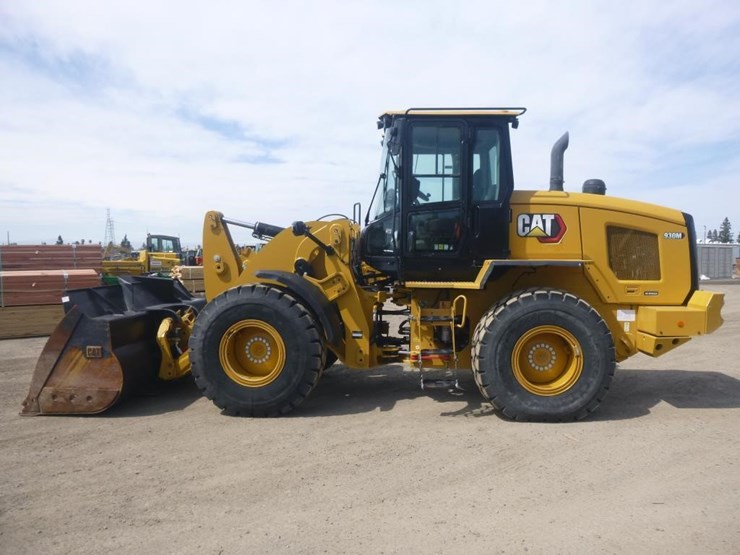 2022-caterpillar-930m-image-5