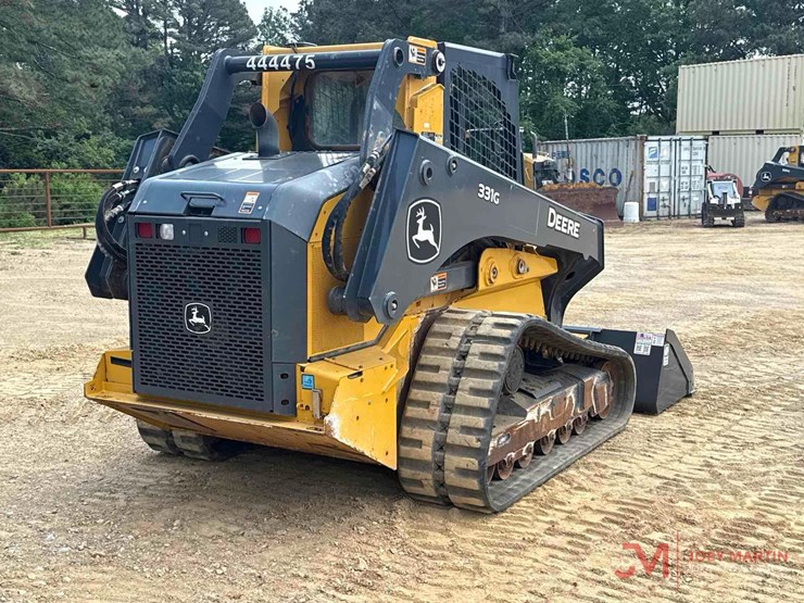 deere-331g-image-3