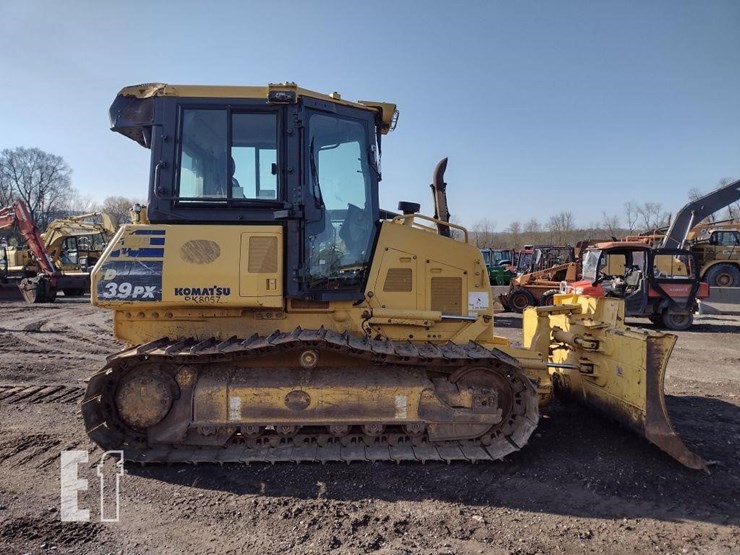 2013-komatsu-d39px-23-image-3