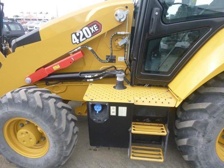 2023-caterpillar-420-xe-image-47