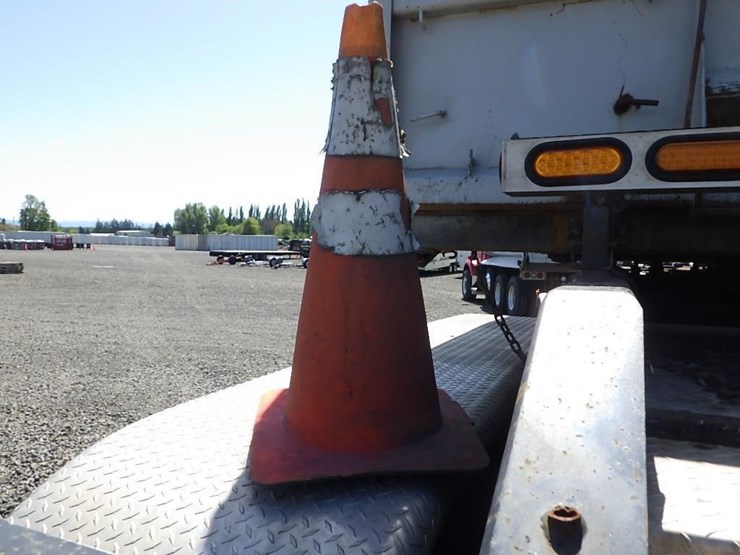 1999-kenworth-t800-image-82
