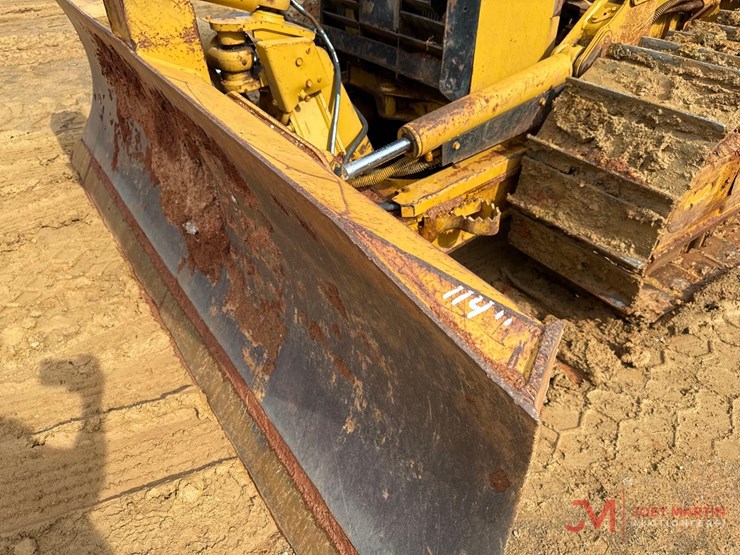2016-caterpillar-d4k2-xl-image-5