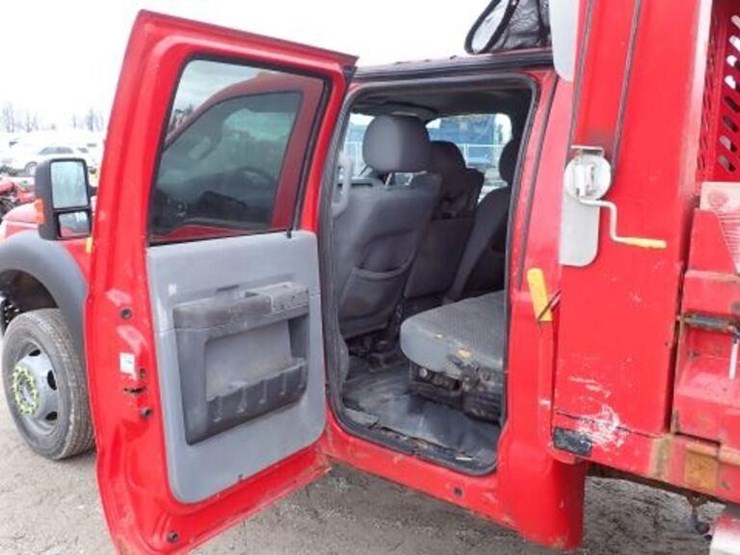 2016-ford-f550-xlt-image-23
