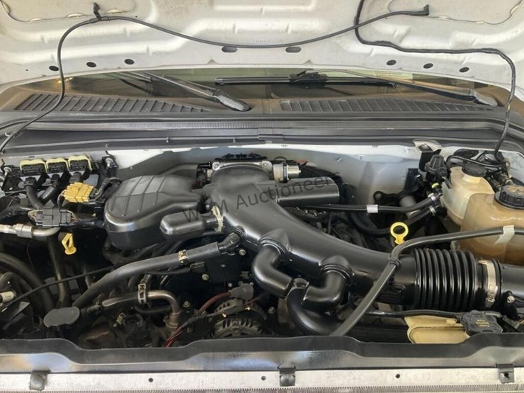 2009-ford-f450-image-16