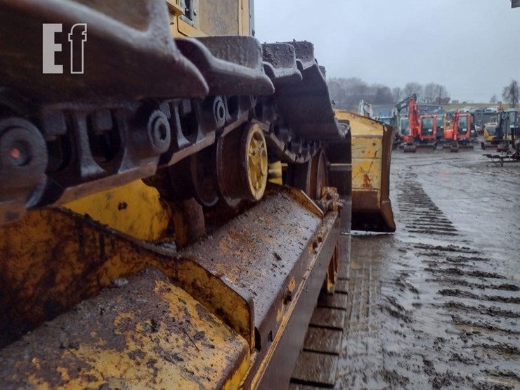 2013-deere-450j-image-31