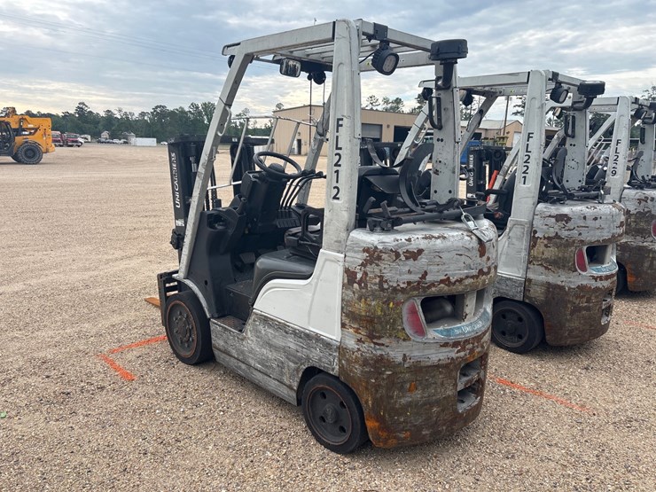 #16261-•-2015-nissan-cf50lp-forklift-image-4