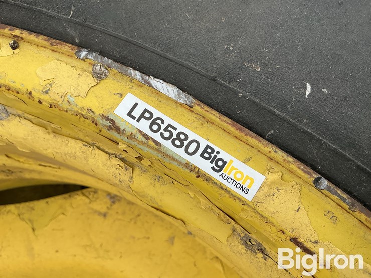 co-op-20.8-38-tires-&-rims-image-17