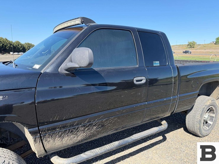 2000-dodge-ram-2500-image-11