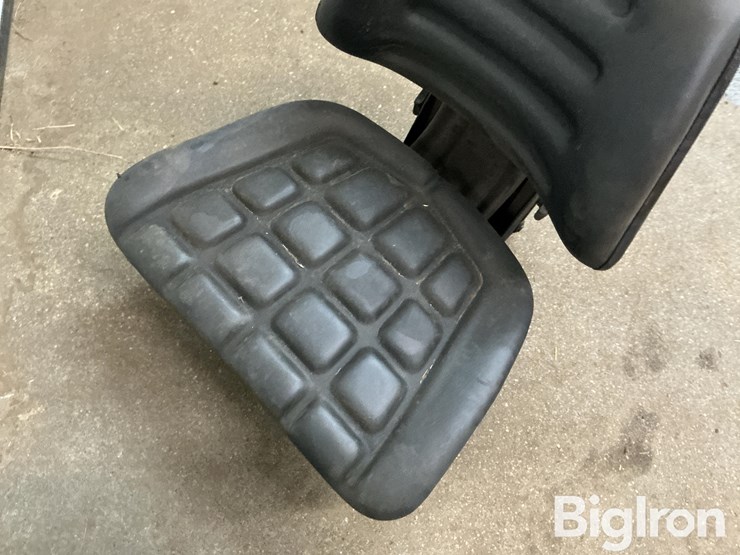 grammer-tractor-seat-image-9