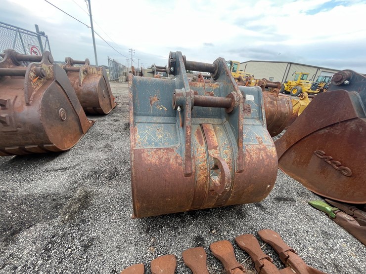 #5005-•-excavator-bucket-image-4
