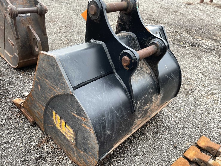 caterpillar-304.5-image-6