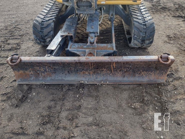 2018-deere-35g-image-19